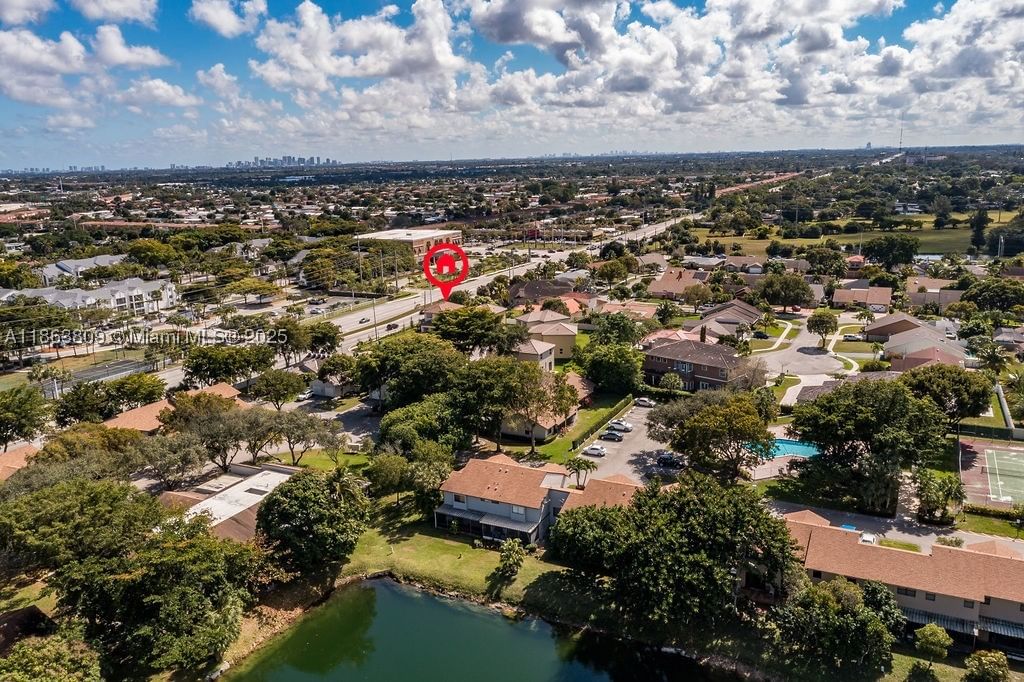 Real estate property located at 5400 57th Ct, Broward, Tamarac Circle, Tamarac, FL