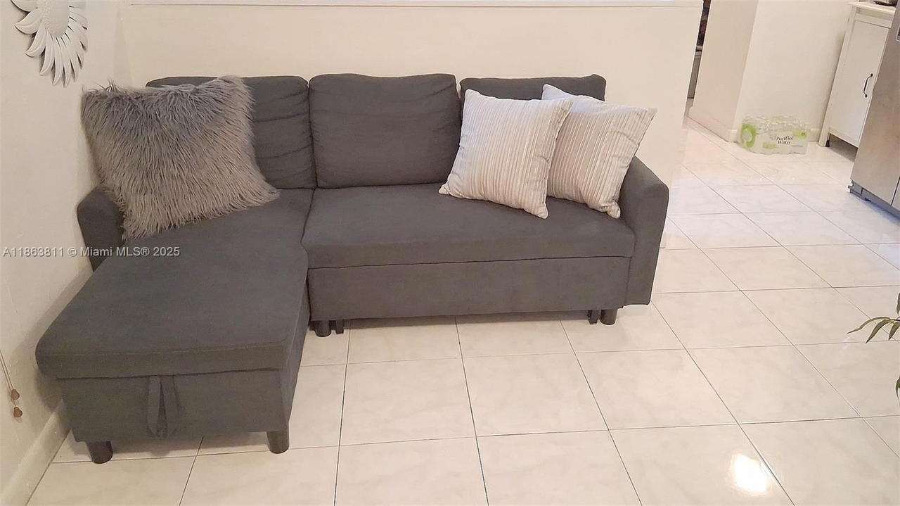 Real estate property located at 323 Washington Ave #1, Miami-dade, Washington Ave Condo, Miami Beach, FL