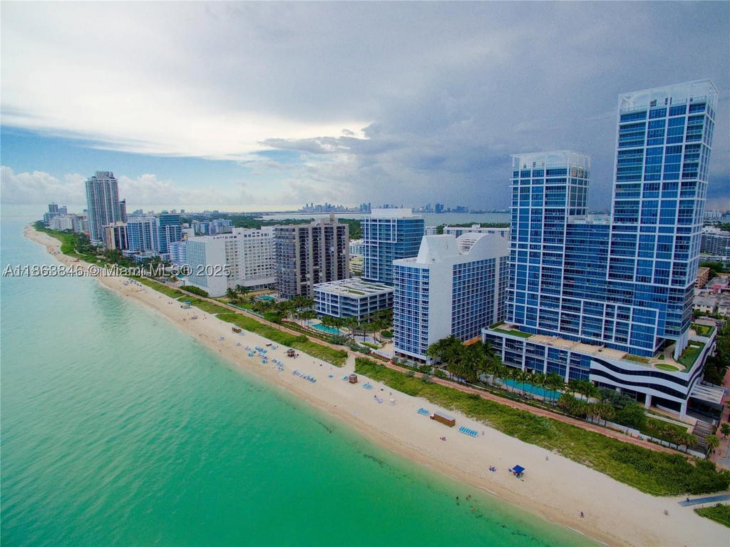 Real estate property located at 6899 Collins Ave #808, Miami-dade, North Carillon Beach Cond, Miami Beach, FL