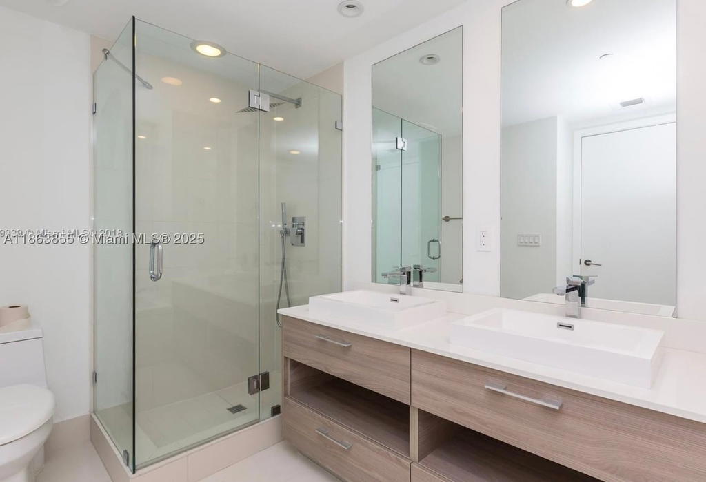 Real estate property located at 1300 Miami Ave #1602, Miami-dade, 1300 S Miami Avenue Condo, Miami, FL