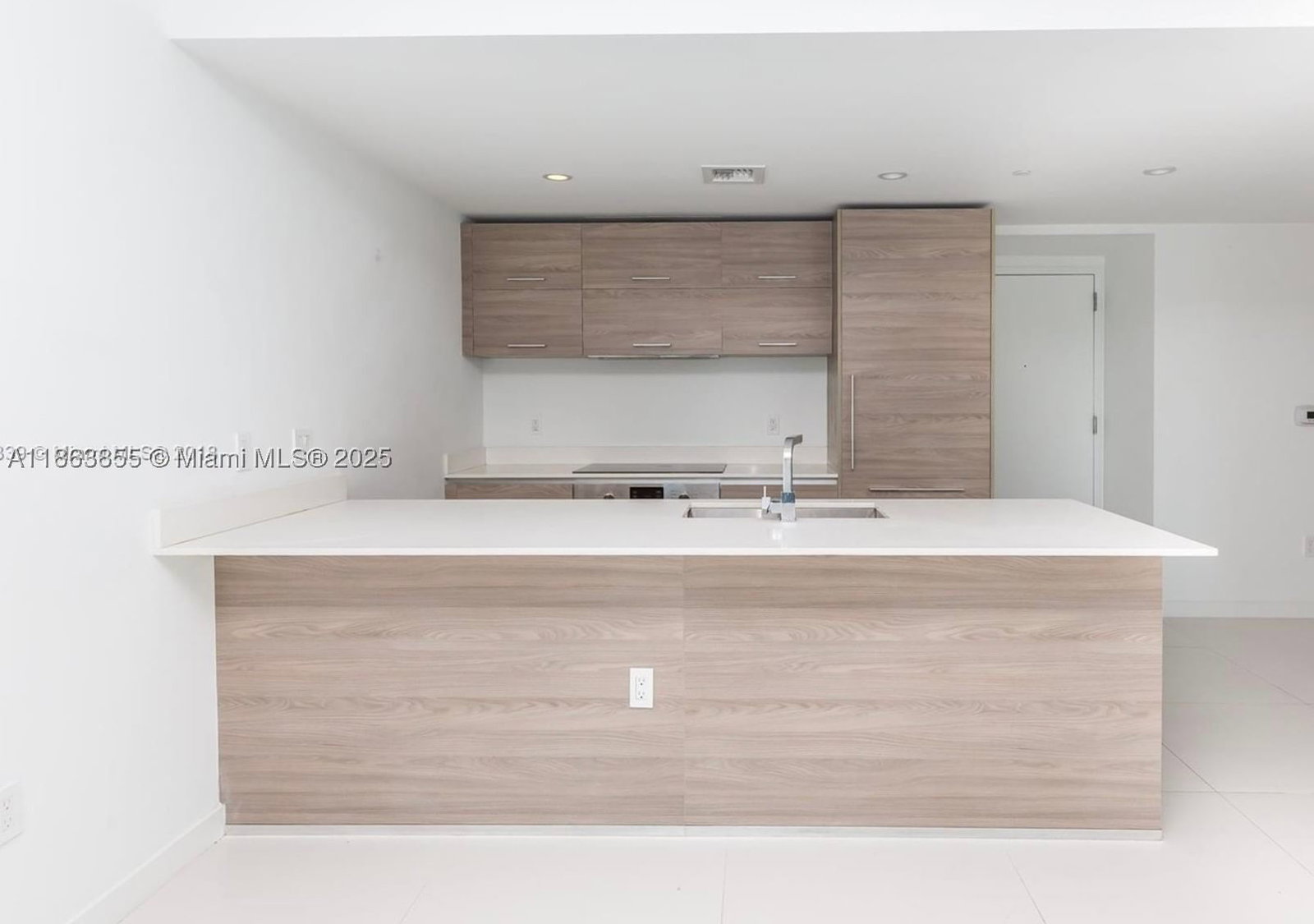 Real estate property located at 1300 Miami Ave #1602, Miami-dade, 1300 S Miami Avenue Condo, Miami, FL