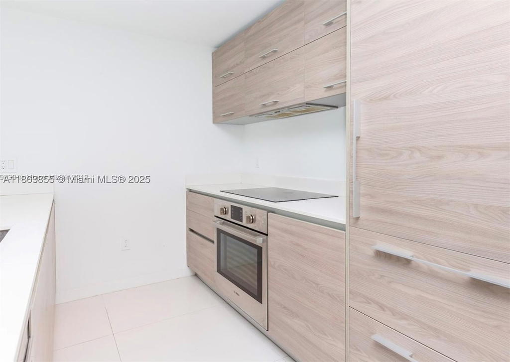 Real estate property located at 1300 Miami Ave #1602, Miami-dade, 1300 S Miami Avenue Condo, Miami, FL