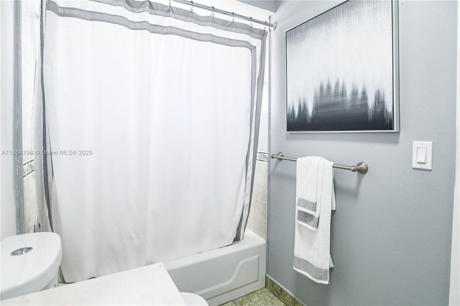 Real estate property located at 4441 16th St J301, Broward, Jarret Hall Condo, Lauderhill, FL