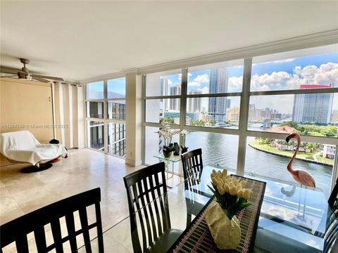 Real estate property located at 200 Leslie Dr #1122, Broward, 200 Leslie Condo, Hallandale Beach, FL