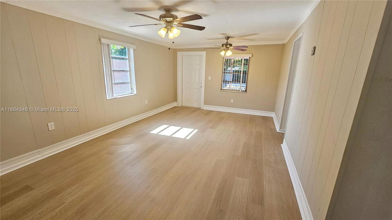 Real estate property located at 453 61st St, Miami-dade, Gratigny Heights Rev, Hialeah, FL