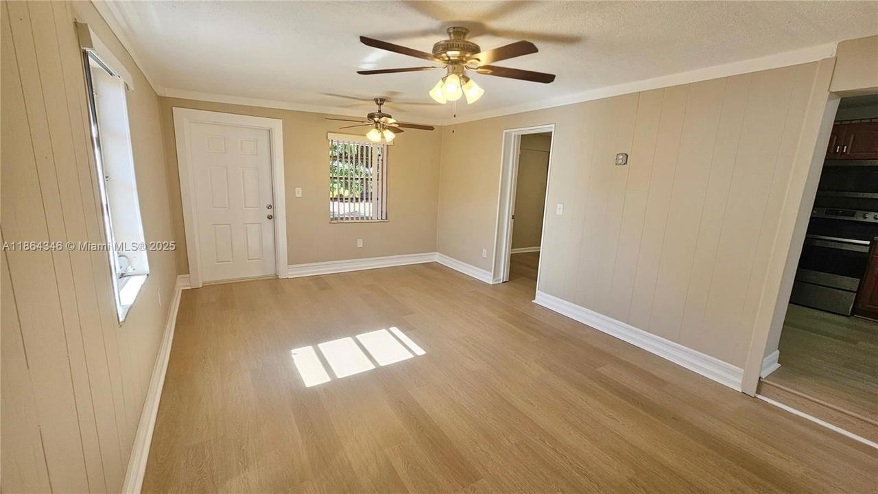 Real estate property located at 453 61st St, Miami-dade, Gratigny Heights Rev, Hialeah, FL