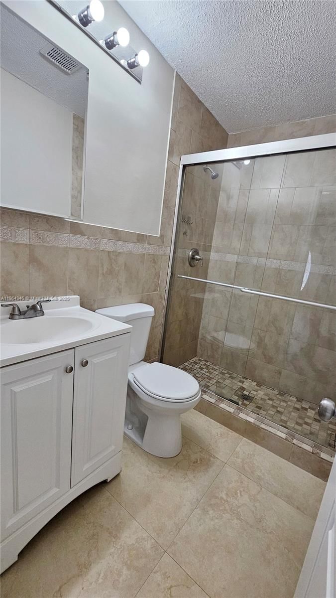 Real estate property located at 453 61st St, Miami-dade, Gratigny Heights Rev, Hialeah, FL