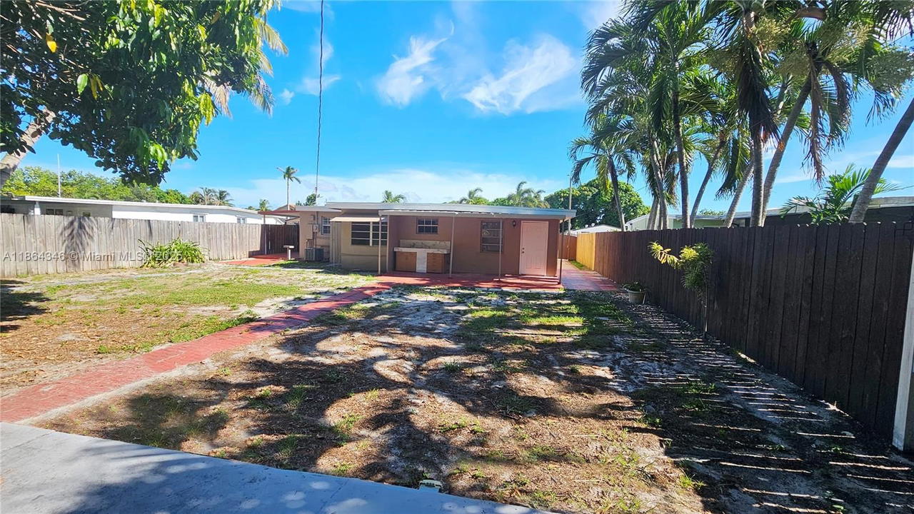 Real estate property located at 453 61st St, Miami-dade, Gratigny Heights Rev, Hialeah, FL