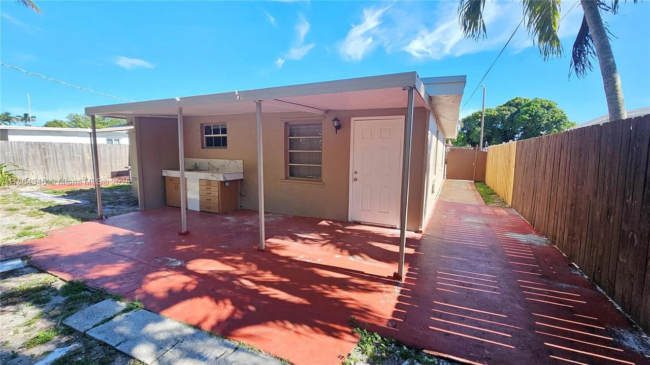 Real estate property located at 453 61st St, Miami-dade, Gratigny Heights Rev, Hialeah, FL