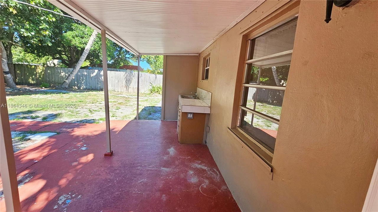 Real estate property located at 453 61st St, Miami-dade, Gratigny Heights Rev, Hialeah, FL