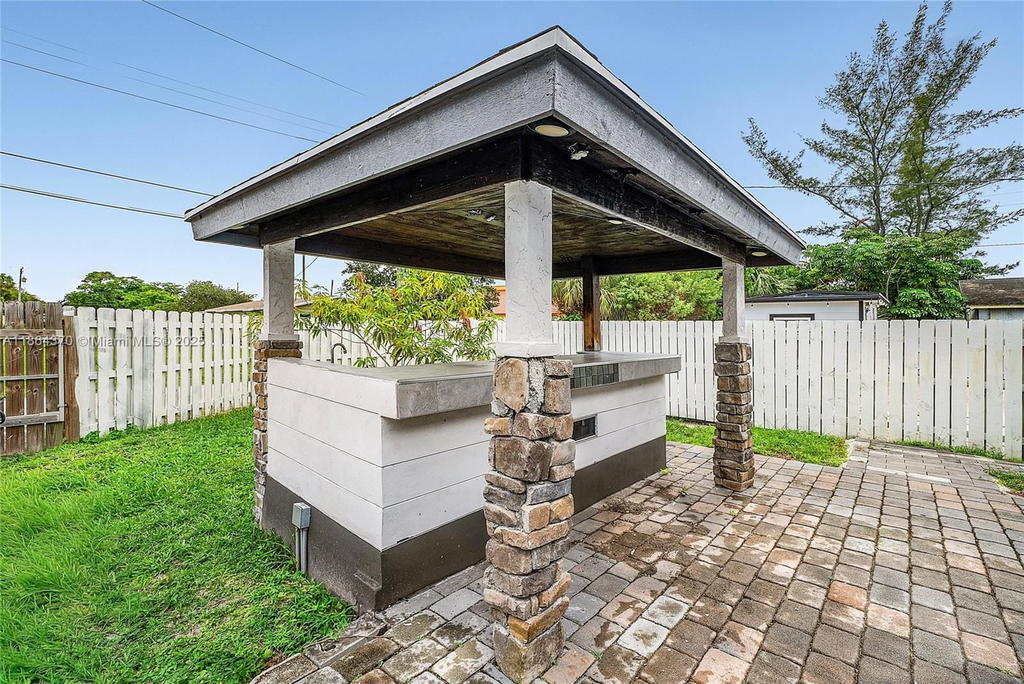 Real estate property located at 31 11th Ave, Palm Beach, Atlantic Gardens Delray, Delray Beach, FL