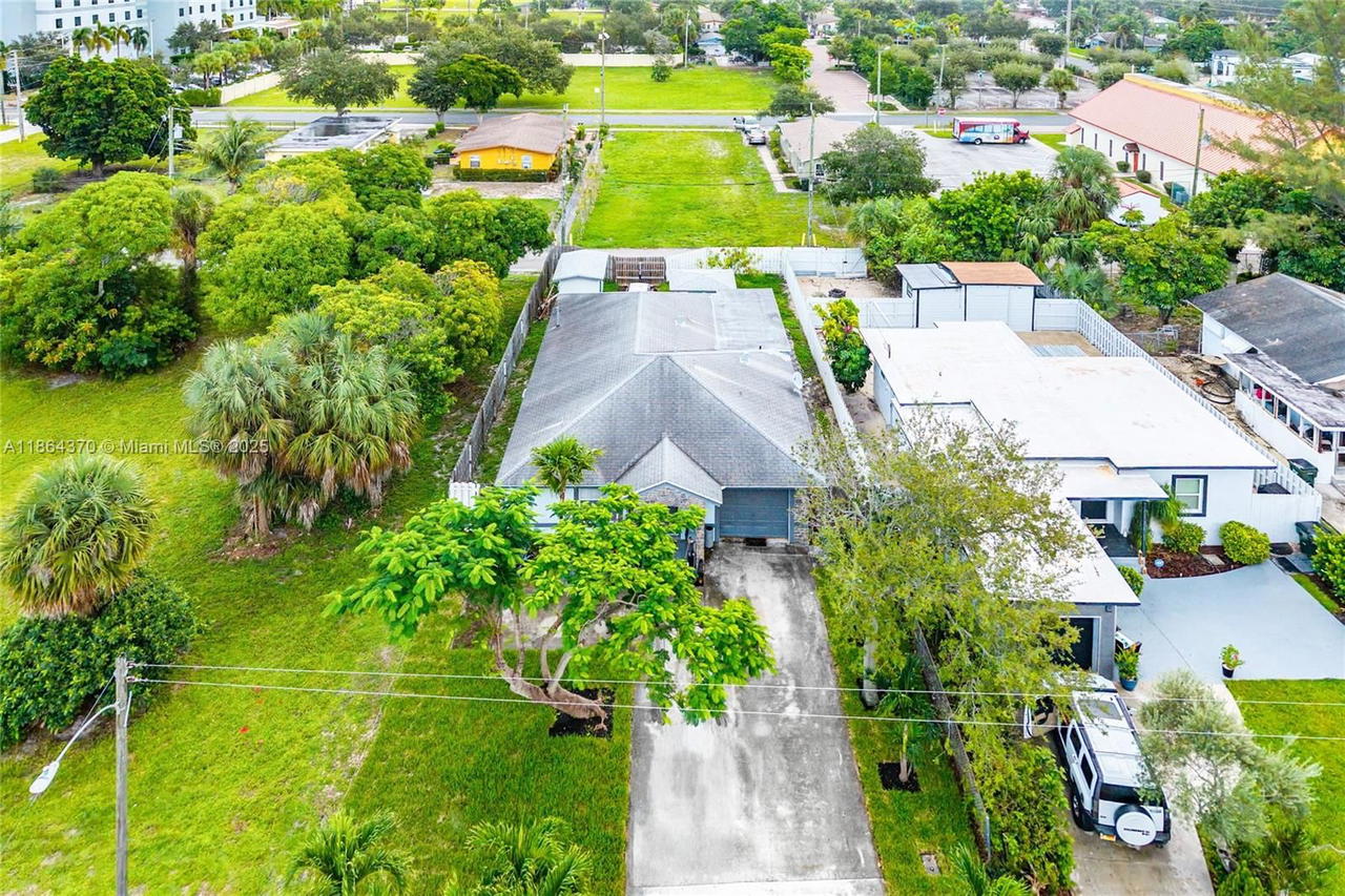 Real estate property located at 31 11th Ave, Palm Beach, Atlantic Gardens Delray, Delray Beach, FL