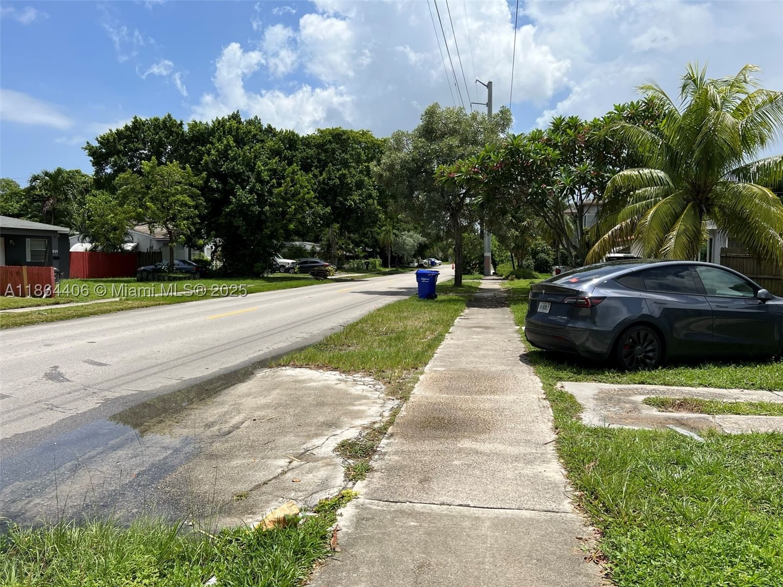 Real estate property located at 802 24th Ave, Broward, Hollywood Little Ranches, Hollywood, FL