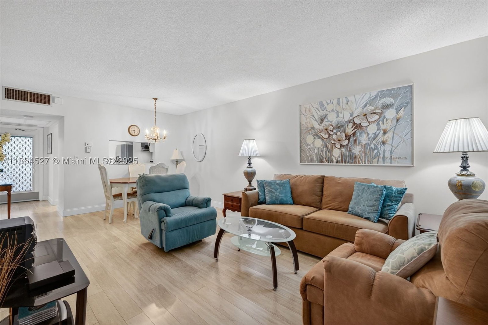 Real estate property located at 5001 34th St #304, Broward, Tulip Gardens Condo, Lauderdale Lakes, FL