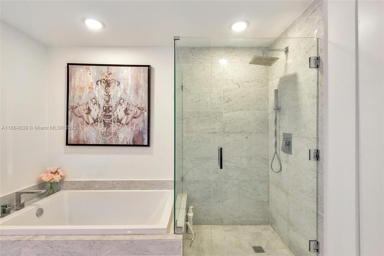 Real estate property located at 801 Miami Ave #1708, Miami-dade, 801 Sma Residences Condo, Miami, FL