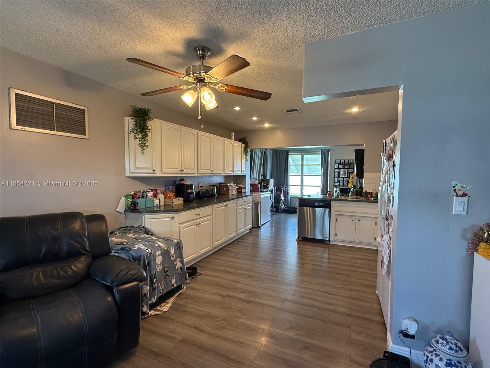 Real estate property located at 2701 52nd Ct, Broward, Tamarac Lakes North, Tamarac, FL