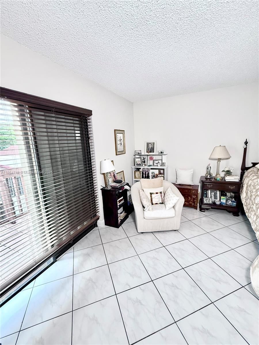 Real estate property located at 11028 132nd Pl #24-4, Miami-dade, Crossings Village Homes C, Miami, FL
