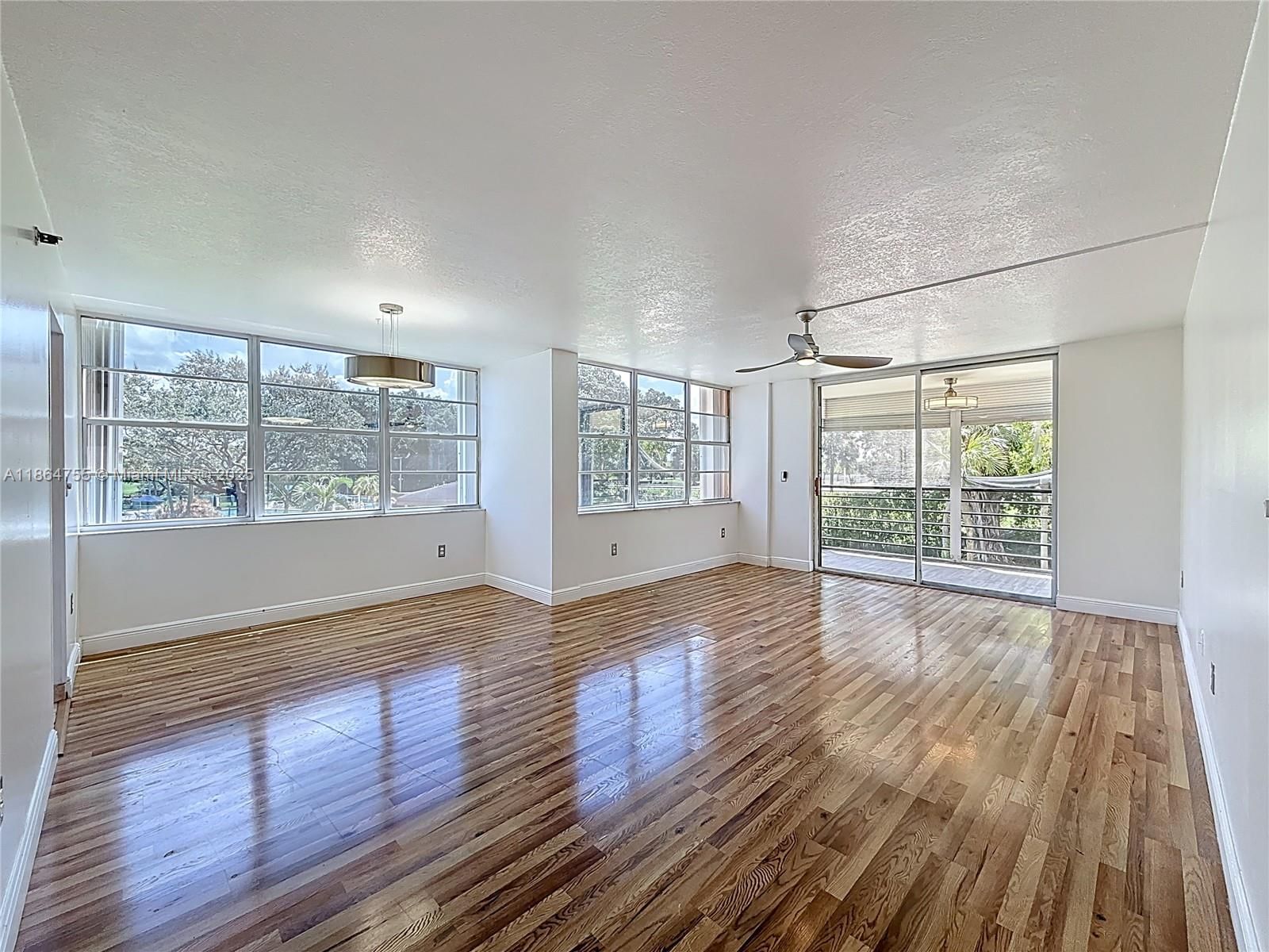 Real estate property located at 1100 Saint Charles Pl #219, Broward, Park Place Condominium No, Pembroke Pines, FL