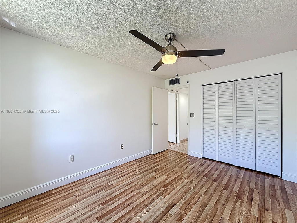 Real estate property located at 1100 Saint Charles Pl #219, Broward, Park Place Condominium No, Pembroke Pines, FL