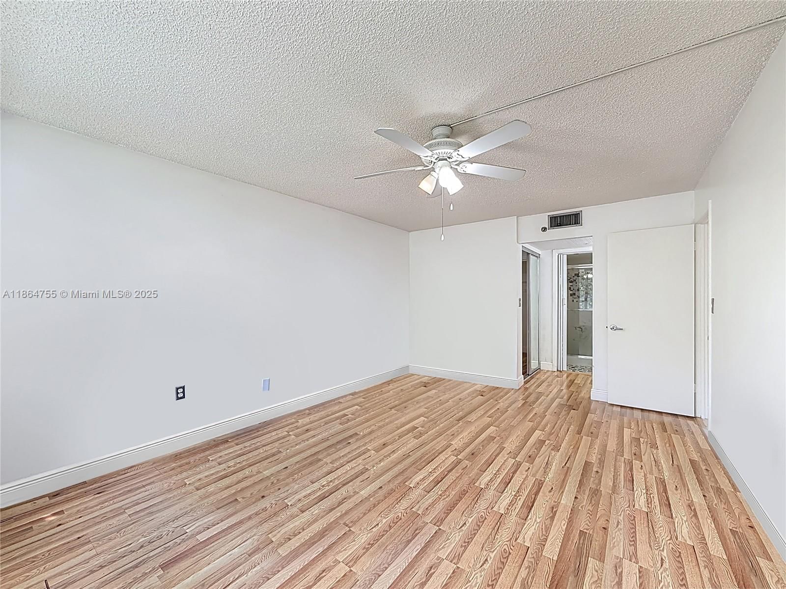 Real estate property located at 1100 Saint Charles Pl #219, Broward, Park Place Condominium No, Pembroke Pines, FL
