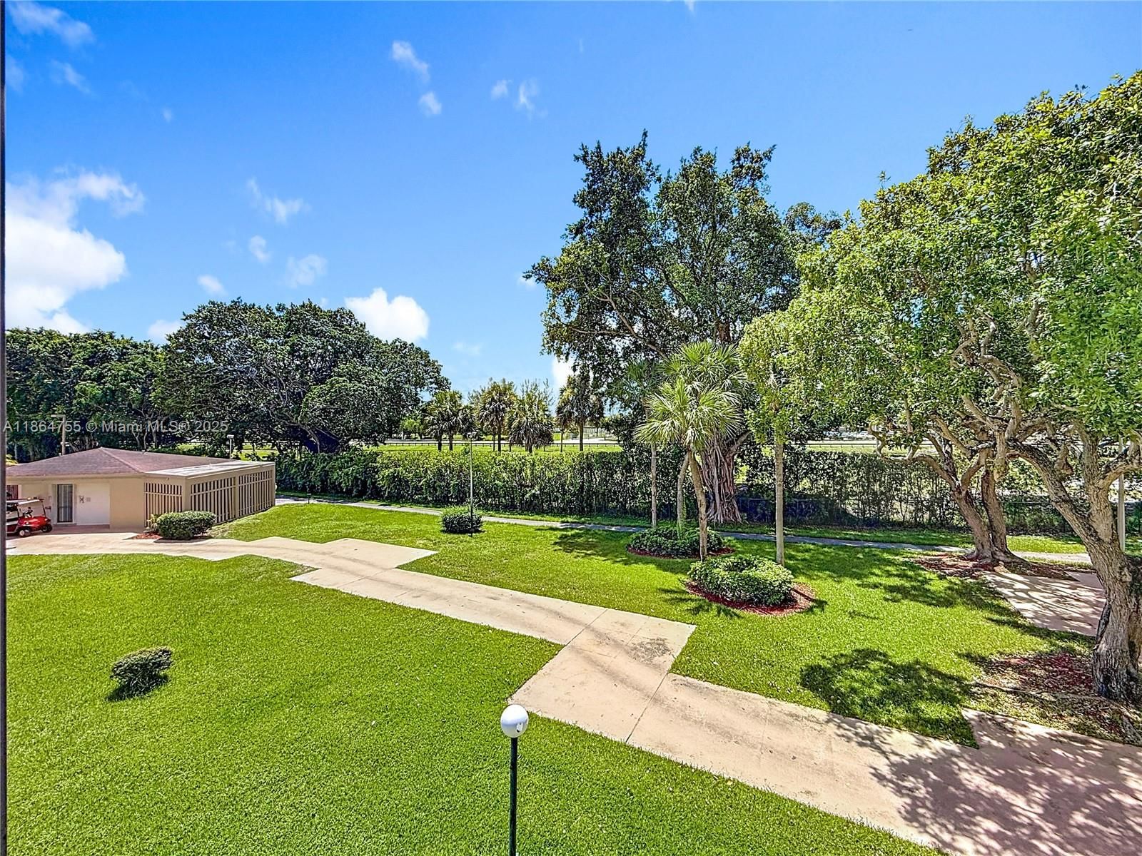 Real estate property located at 1100 Saint Charles Pl #219, Broward, Park Place Condominium No, Pembroke Pines, FL