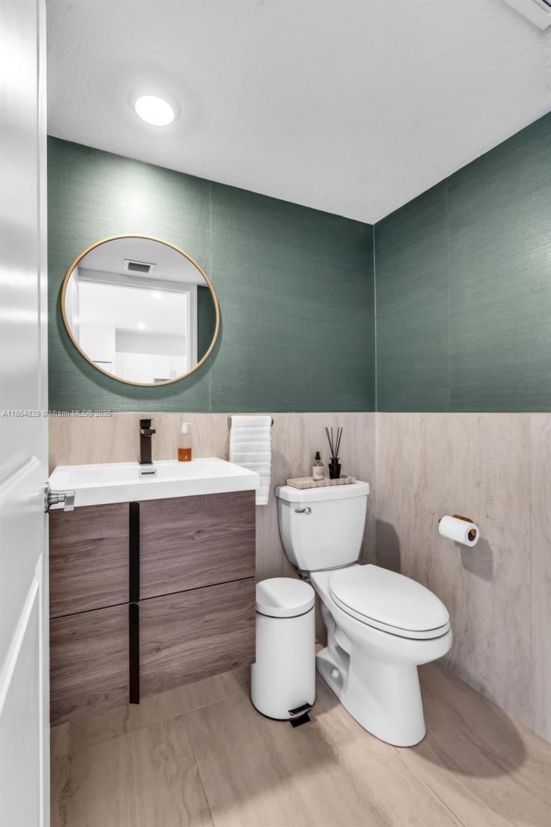 Real estate property located at 11927 46th St, Broward, Windsor Square, Coral Springs, FL