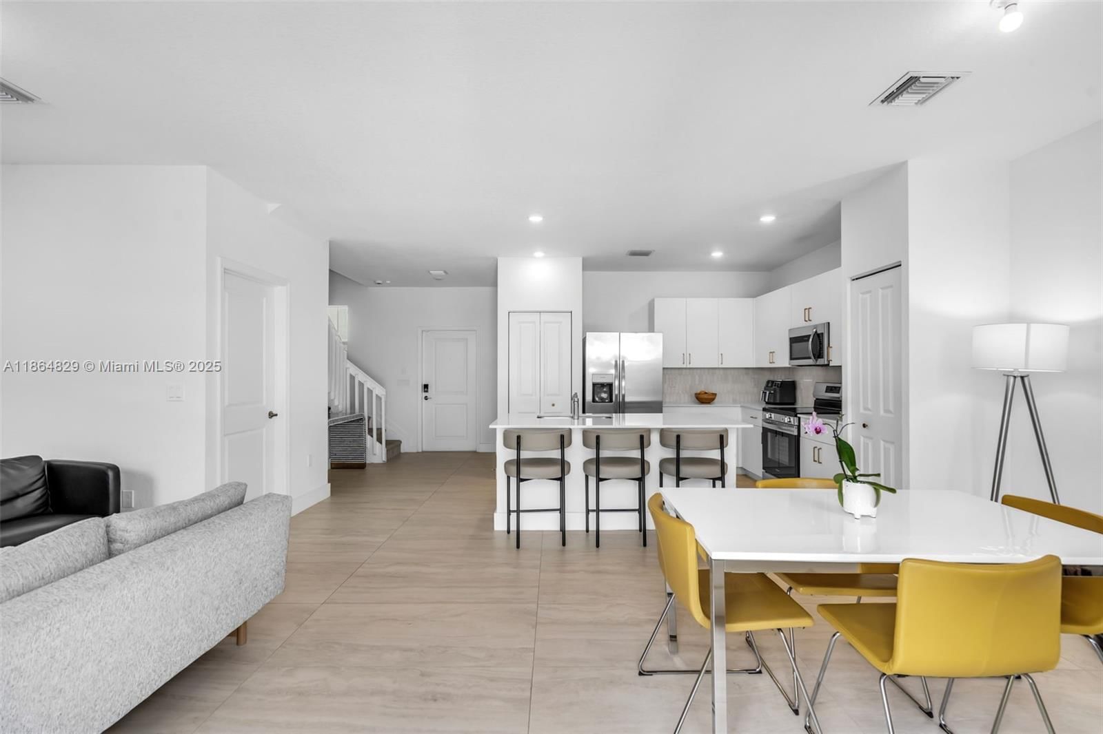 Real estate property located at 11927 46th St, Broward, Windsor Square, Coral Springs, FL