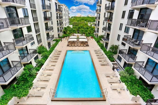 Real estate property located at 301 Altara Ave #511, Miami-dade, Merrick Manor Condo, Coral Gables, FL
