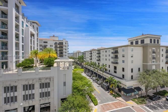 Real estate property located at 301 Altara Ave #511, Miami-dade, Merrick Manor Condo, Coral Gables, FL