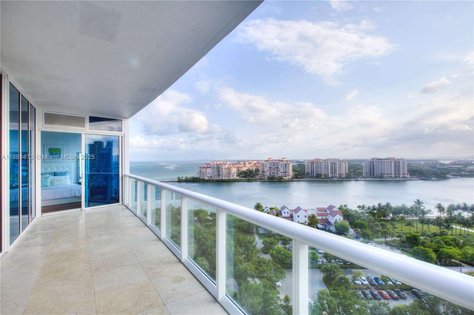 Real estate property located at 100 Pointe Dr #1501, Miami-dade, Continuum On South Beach, Miami Beach, FL