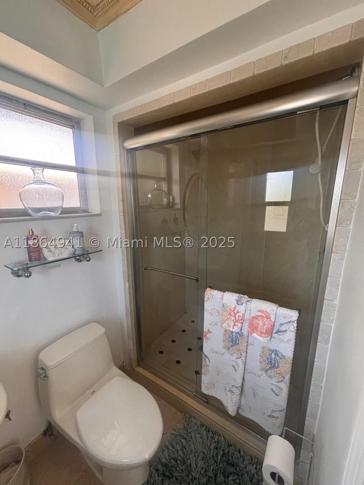 Real estate property located at 4220 27th Ave, Broward, Venetian Isles 3rd Sec, Lighthouse Point, FL