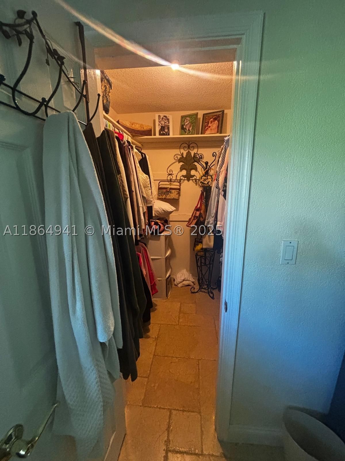 Real estate property located at 4220 27th Ave, Broward, Venetian Isles 3rd Sec, Lighthouse Point, FL