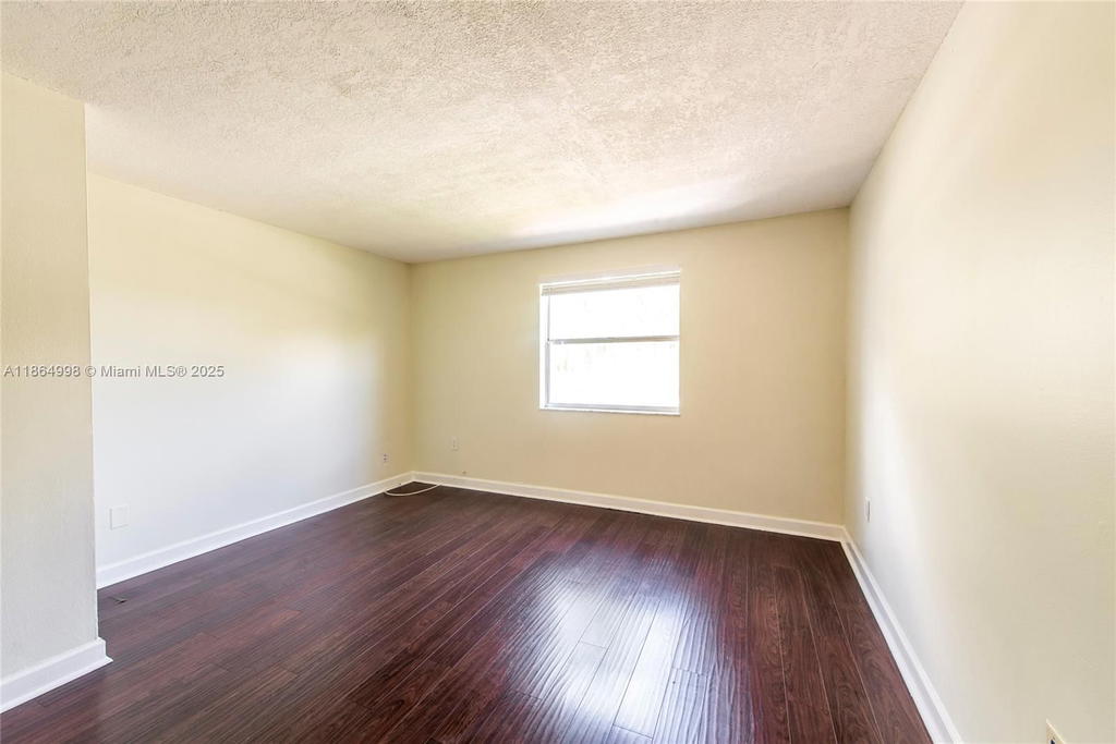 Real estate property located at 4600 67th Ave #237, Miami-dade, Sunwood Condo, Miami, FL