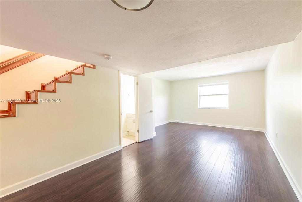 Real estate property located at 4600 67th Ave #237, Miami-dade, Sunwood Condo, Miami, FL