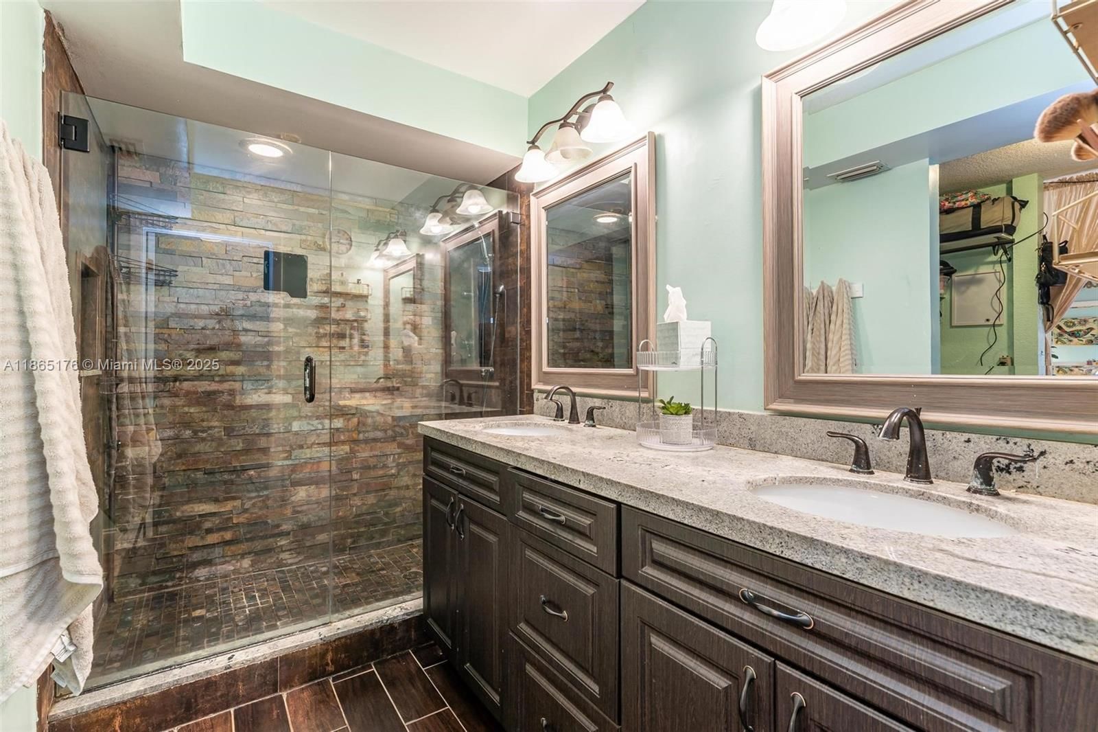 Real estate property located at 1306 118th Ter, Broward, Village At Lake Pine Ii, Davie, FL