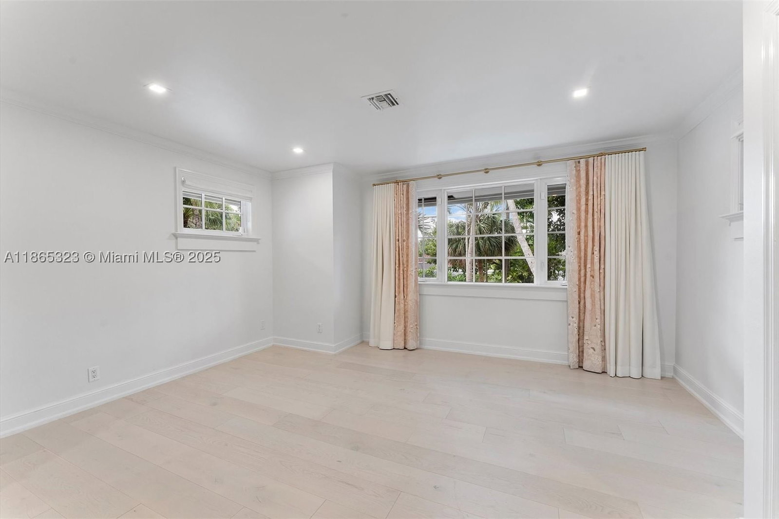 Real estate property located at 746 Marble Ct, Palm Beach, Sun And Surf Club Communi, Boca Raton, FL