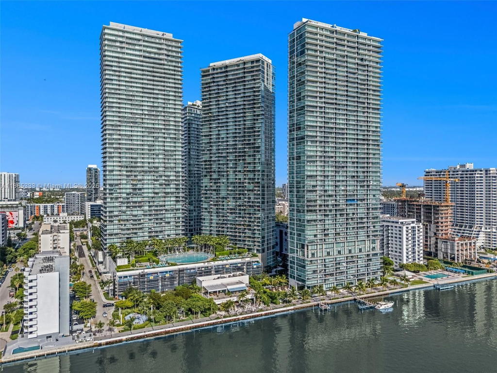 Real estate property located at 480 31st St #4503, Miami-dade, Gran Paraiso Condo, Miami, FL