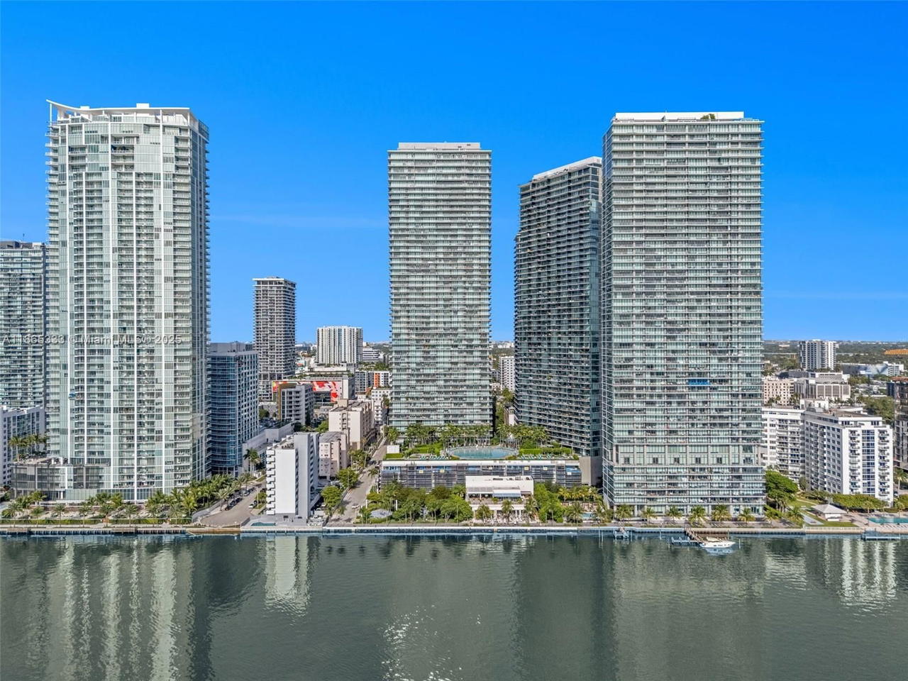 Real estate property located at 480 31st St #4503, Miami-dade, Gran Paraiso Condo, Miami, FL