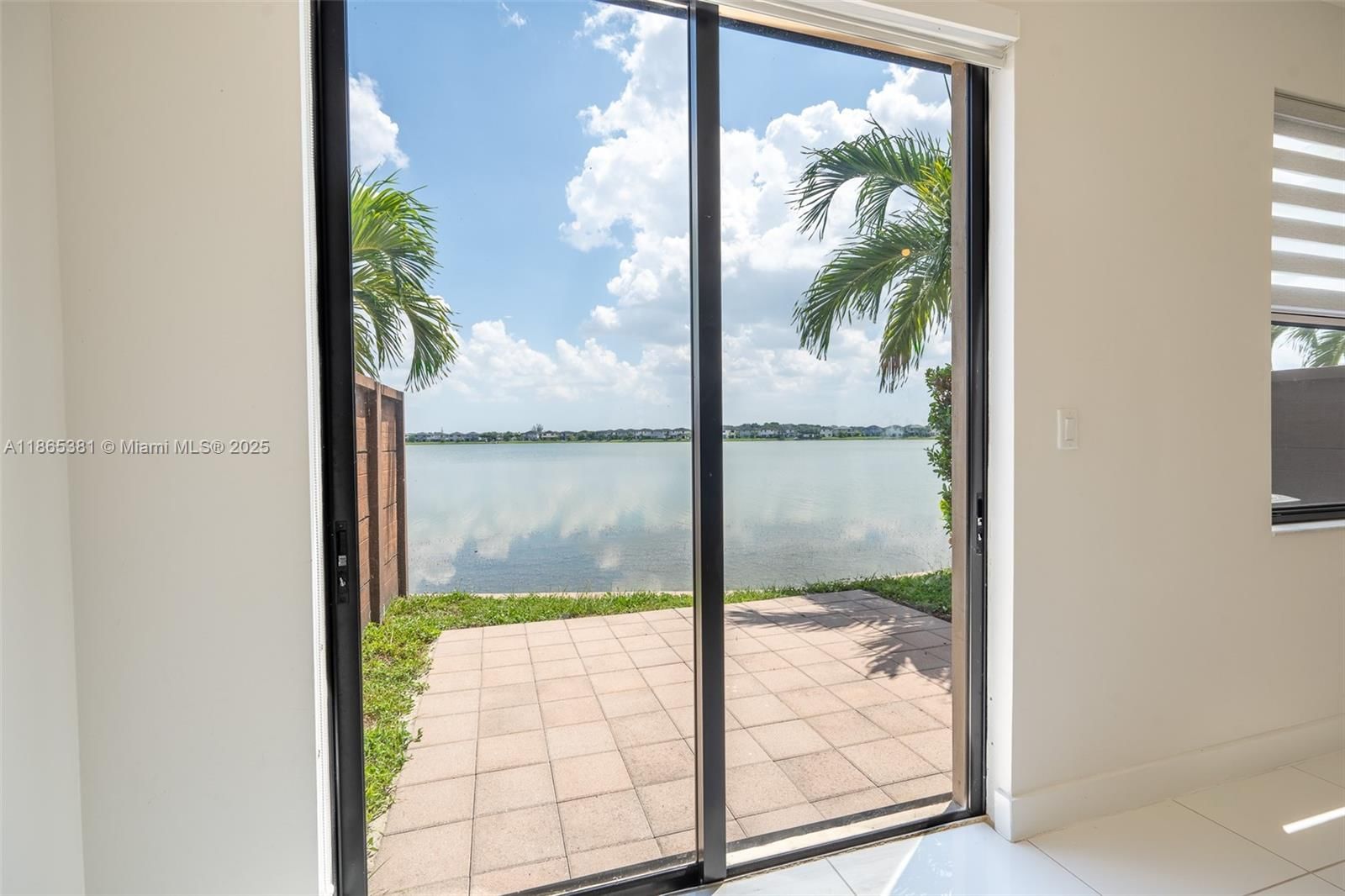 Real estate property located at 15841 90th Ct, Miami-dade, Dunnwoody Lake, Miami Lakes, FL