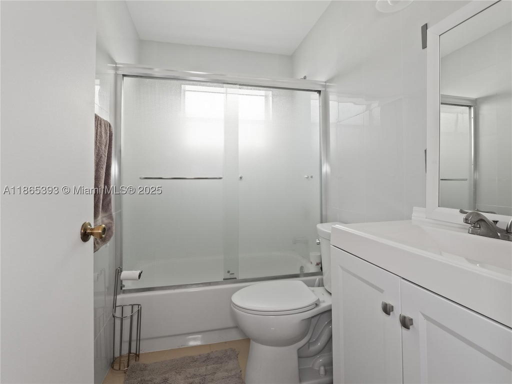 Real estate property located at 19253 22nd St, Broward, Chapel Trail Ii, Pembroke Pines, FL