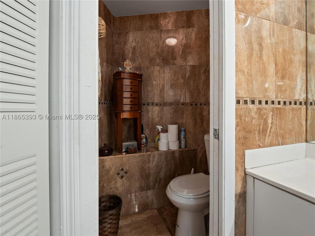 Real estate property located at 19253 22nd St, Broward, Chapel Trail Ii, Pembroke Pines, FL