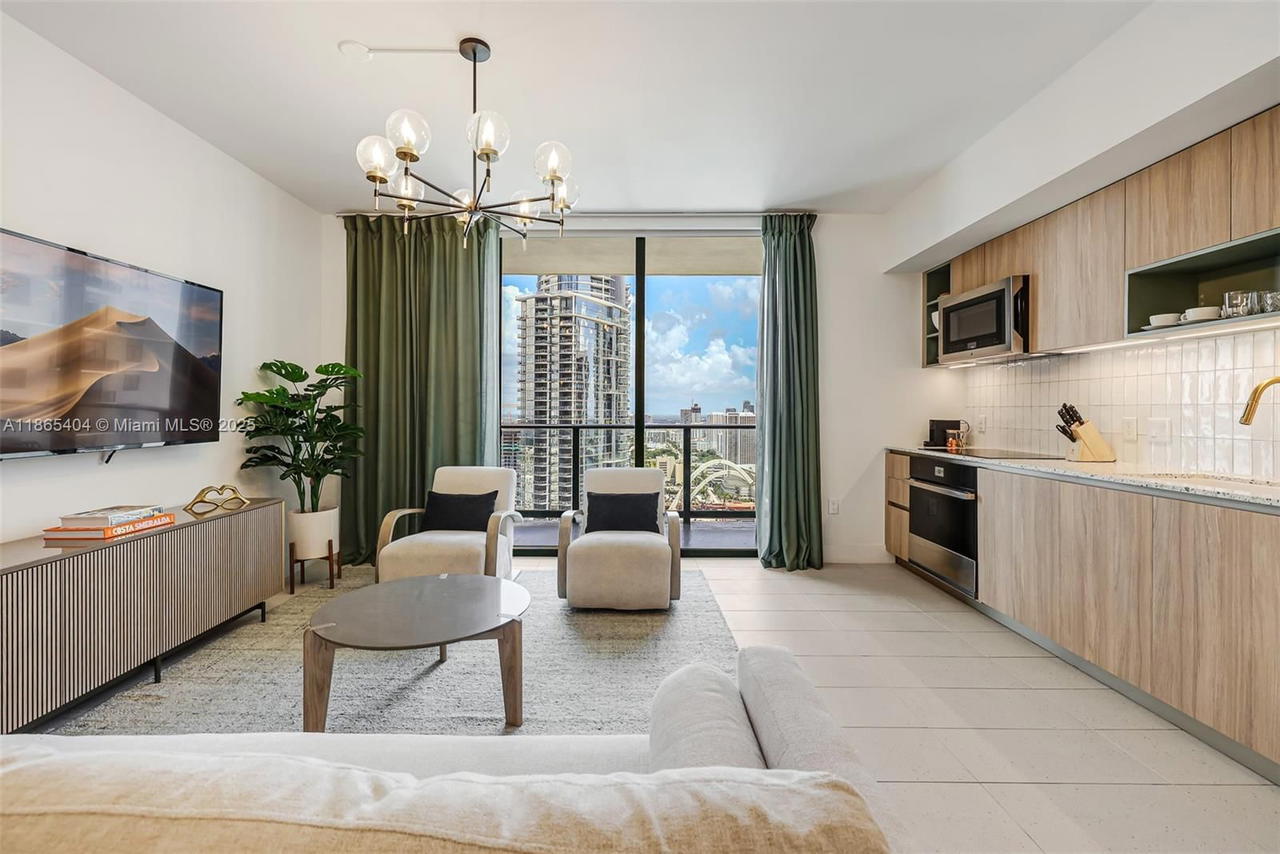 Real estate property located at 159 6th St #3601, Miami-dade, Gale Miami, Miami, FL