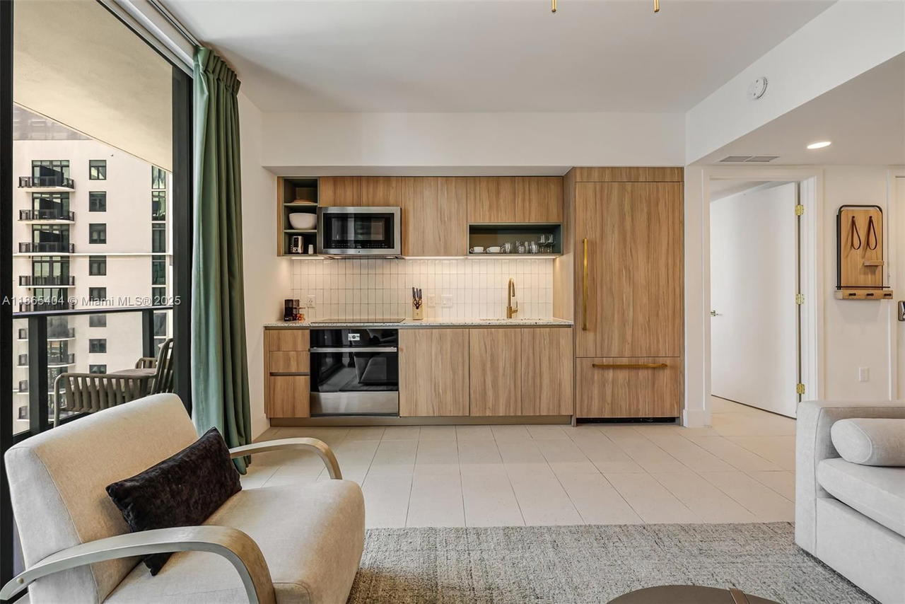 Real estate property located at 159 6th St #3601, Miami-dade, Gale Miami, Miami, FL