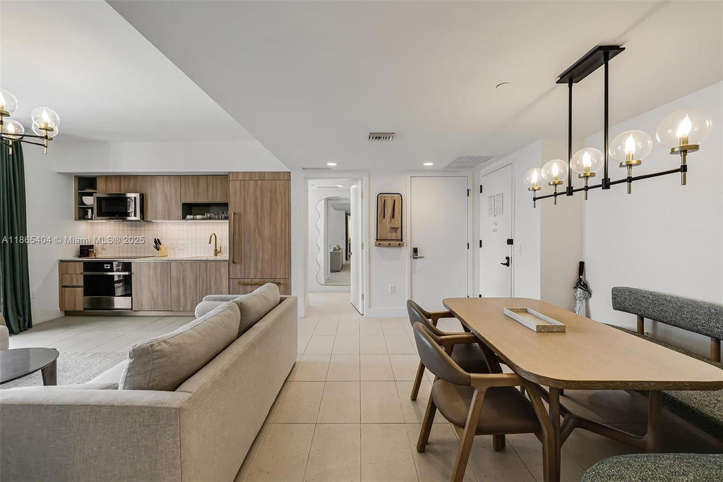 Real estate property located at 159 6th St #3601, Miami-dade, Gale Miami, Miami, FL