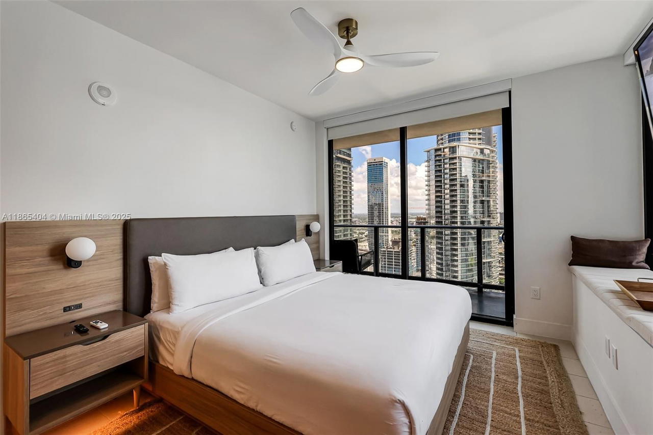 Real estate property located at 159 6th St #3601, Miami-dade, Gale Miami, Miami, FL