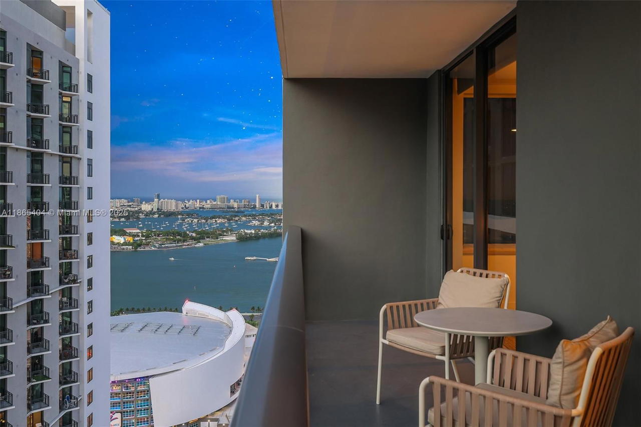 Real estate property located at 159 6th St #3601, Miami-dade, Gale Miami, Miami, FL