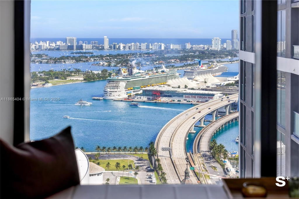 Real estate property located at 159 6th St #3601, Miami-dade, Gale Miami, Miami, FL
