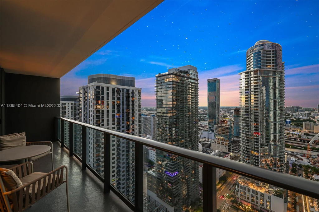Real estate property located at 159 6th St #3601, Miami-dade, Gale Miami, Miami, FL