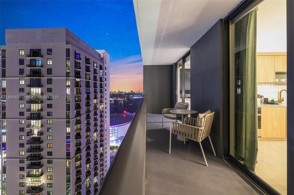 Real estate property located at 159 6th St #3601, Miami-dade, Gale Miami, Miami, FL