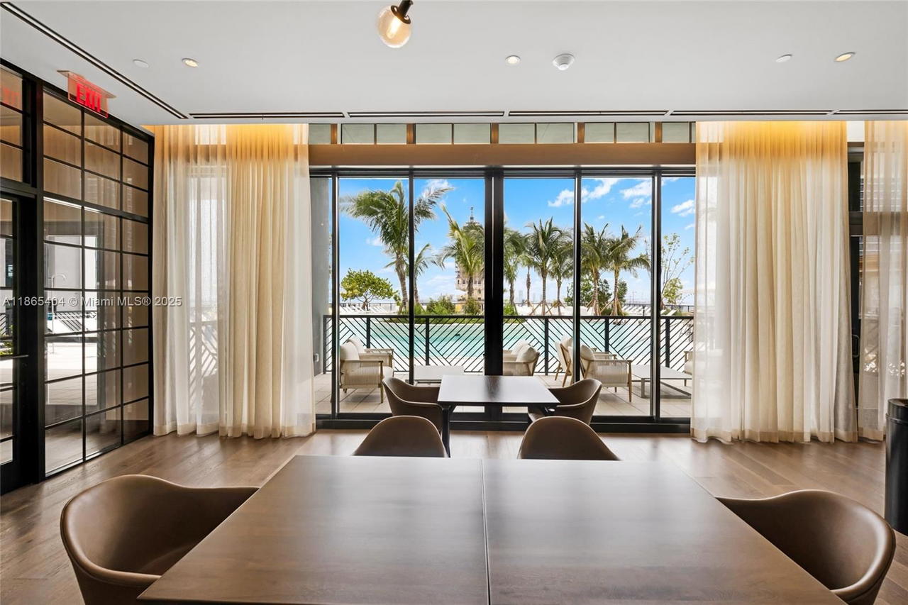 Real estate property located at 159 6th St #3601, Miami-dade, Gale Miami, Miami, FL